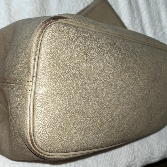 Louis Vuitton empreinte giant monogram, neverfull MM loved! - Picture 8 of 13